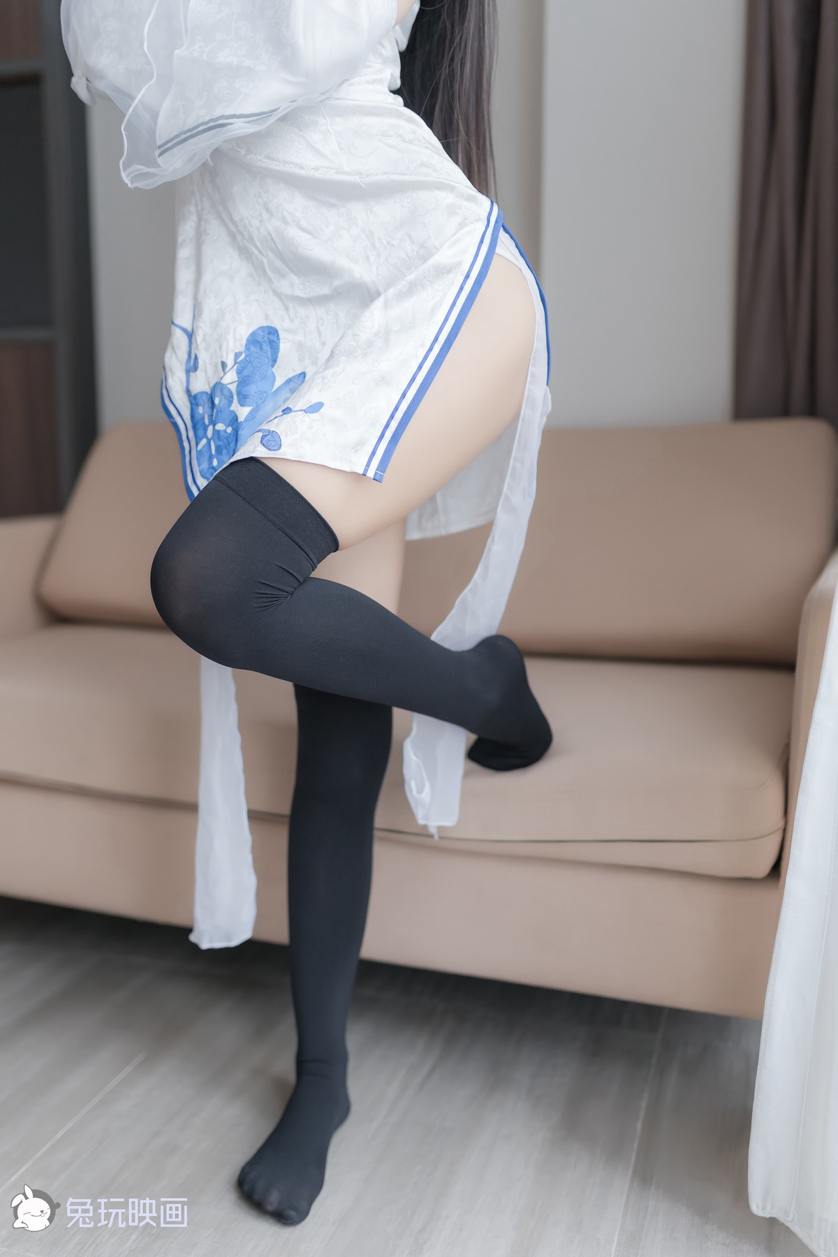 Cosplay 兔玩映画 白色旗袍