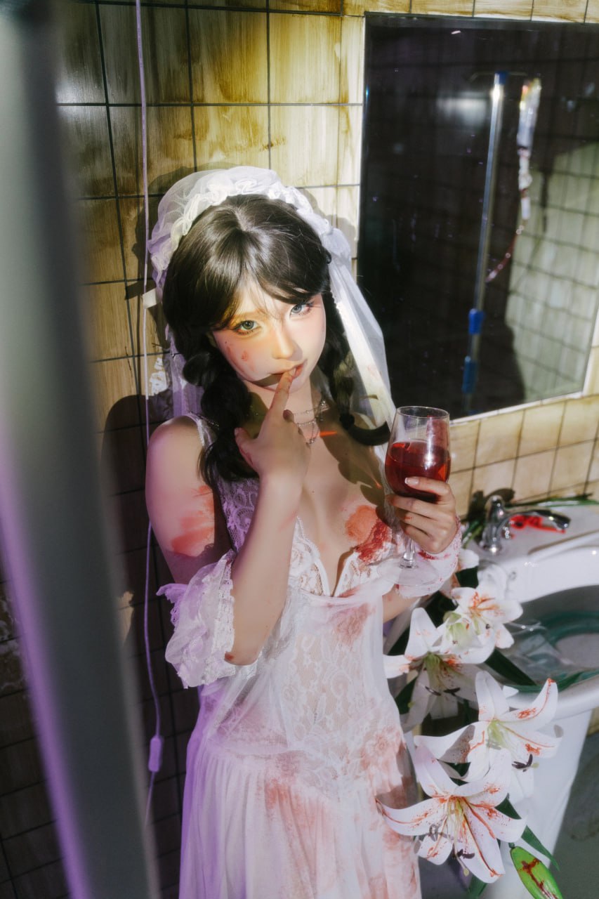 cosplay Chun Mo Mo - Phế Xư Tân Nương