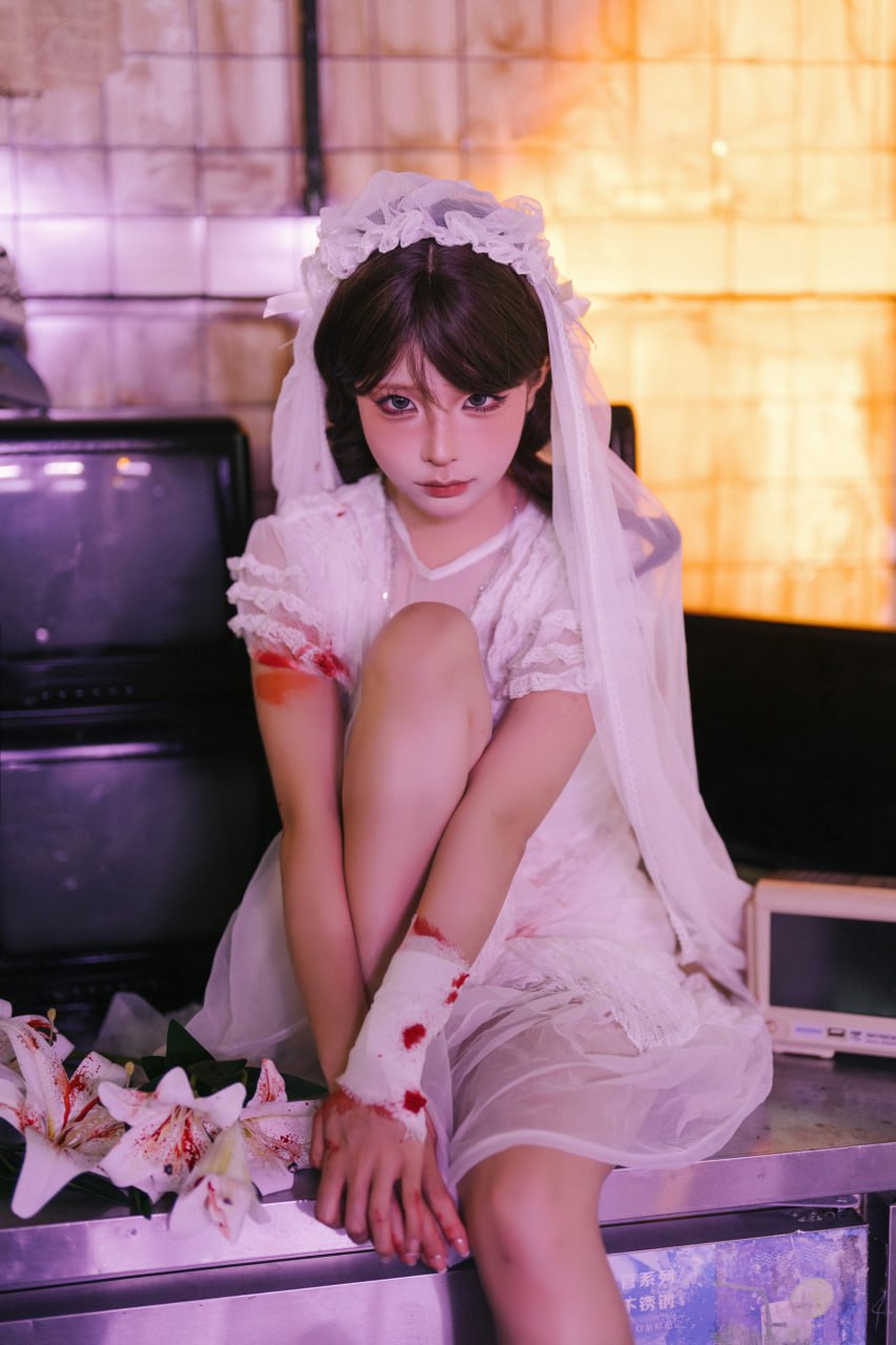 cosplay Chun Mo Mo - Phế Xư Tân Nương