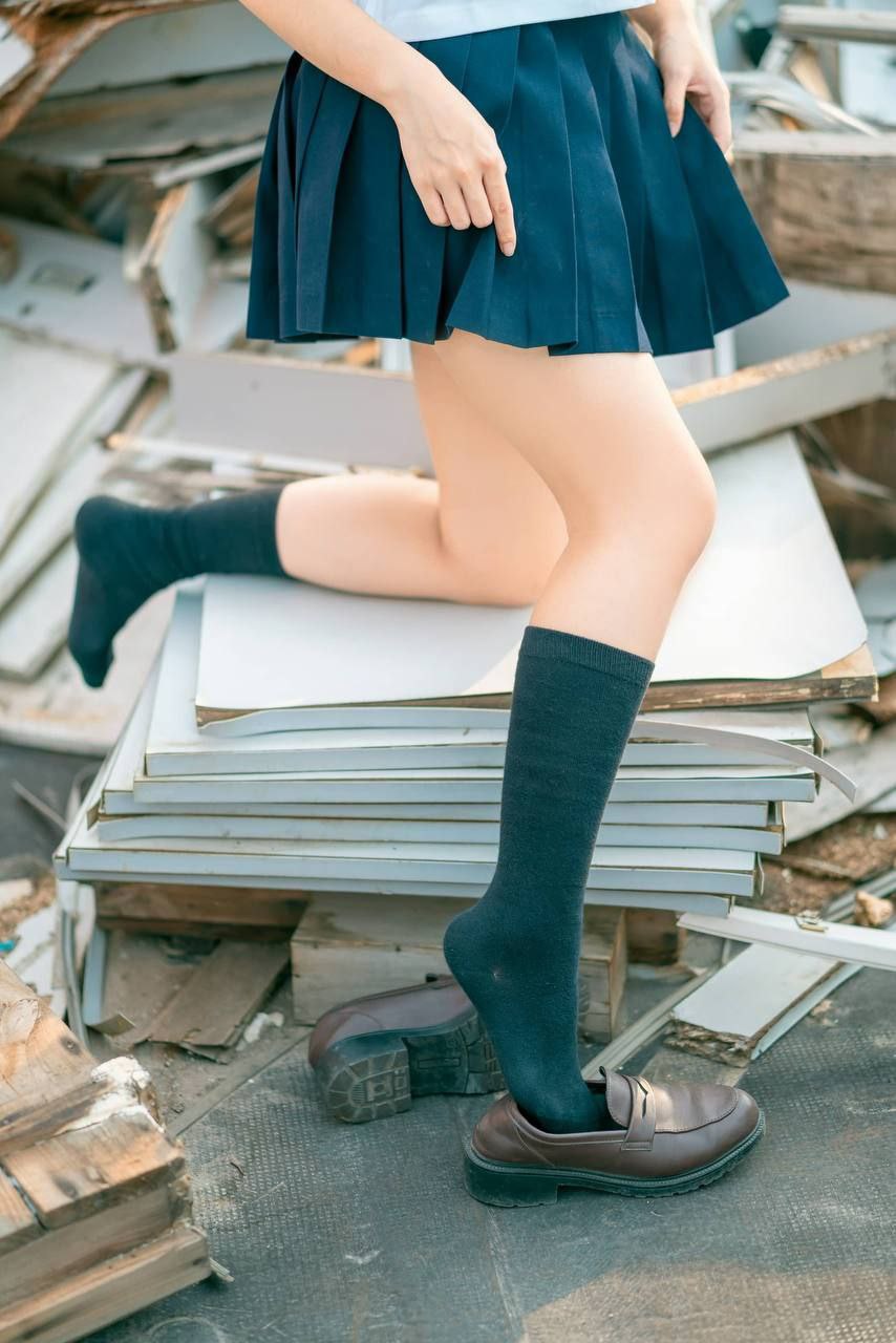 蠢沫沫 - 天台jk制服