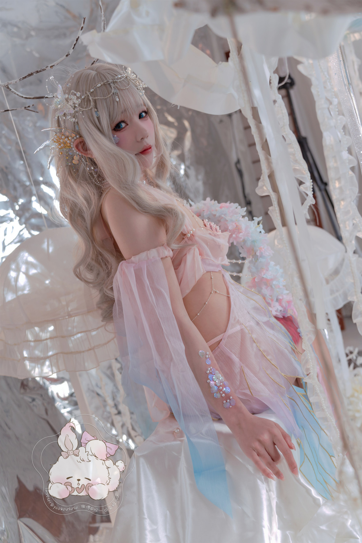 コスプレ 兎娘を一口かむ 海の娘 人魚 メルメイド