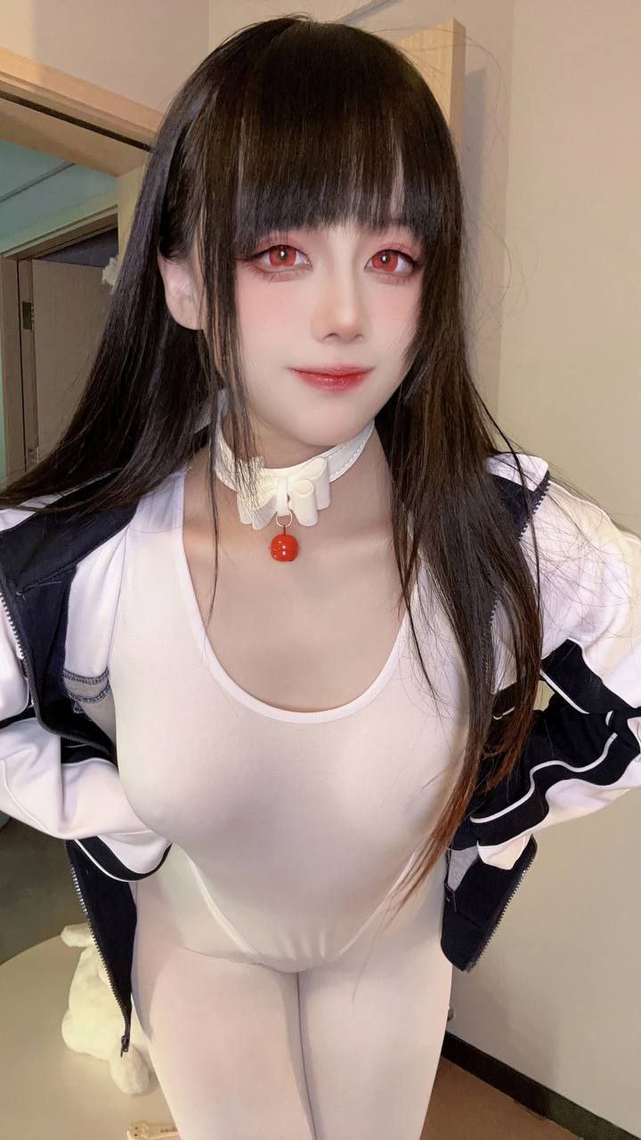 コスプレ 九言 - 白色の体操服