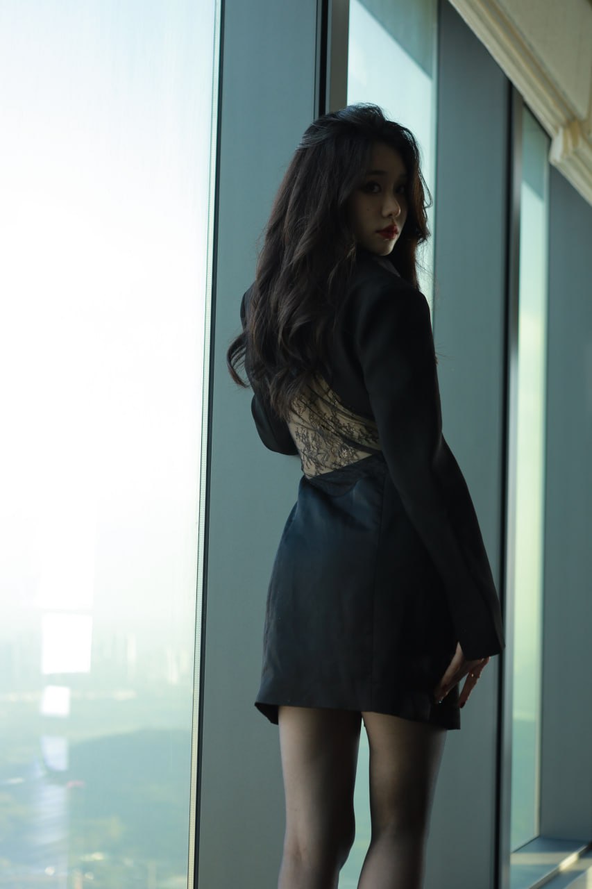 시아가 물고기를 먹지 않는다 - 검은 실크 옥발 88P1V