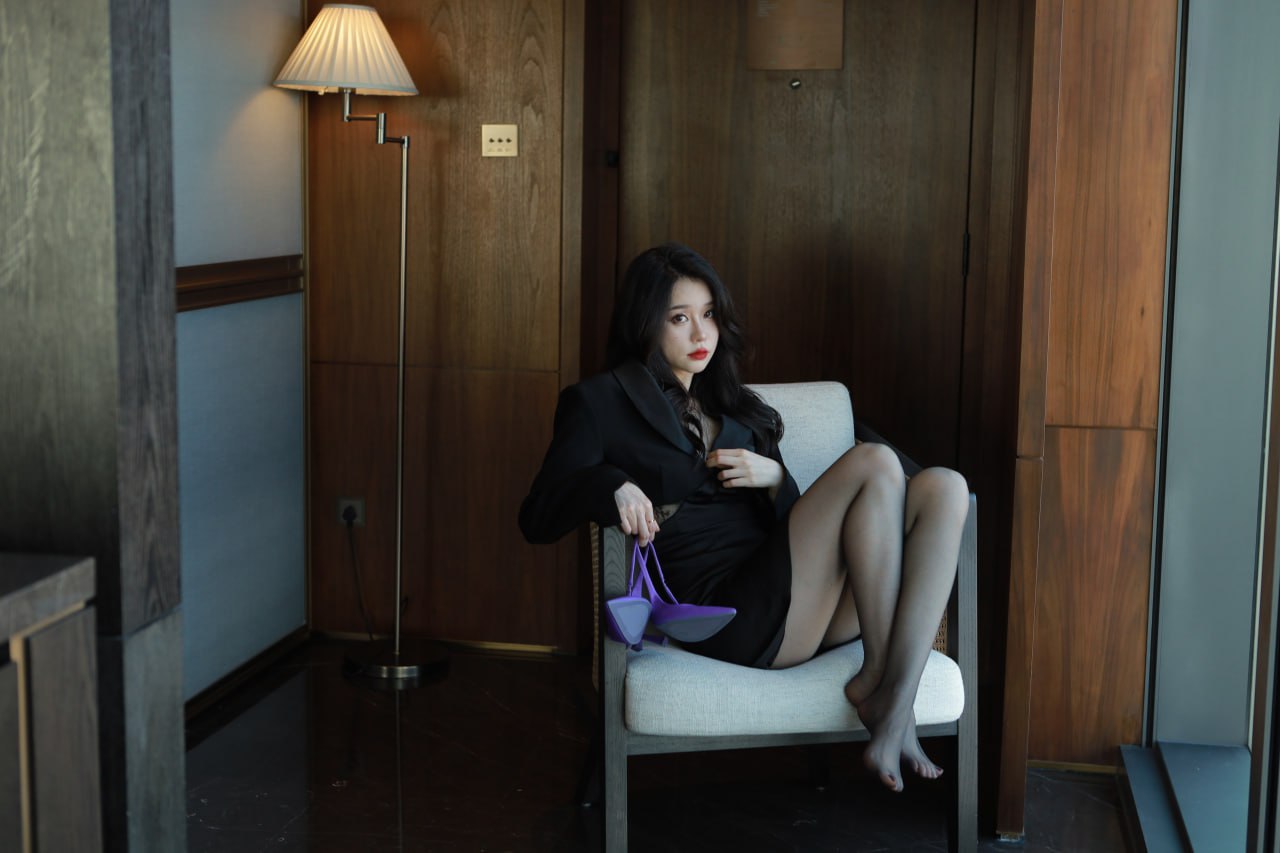 시아가 물고기를 먹지 않는다 - 검은 실크 옥발 88P1V