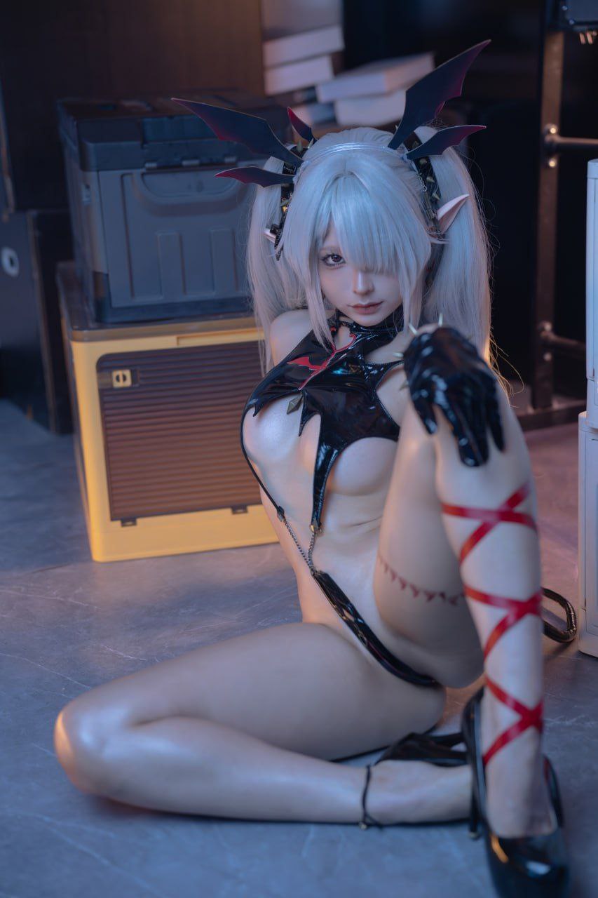 Chun Momo ブルーアーカイブ 銀鏡イオリ コスプレ写真セット