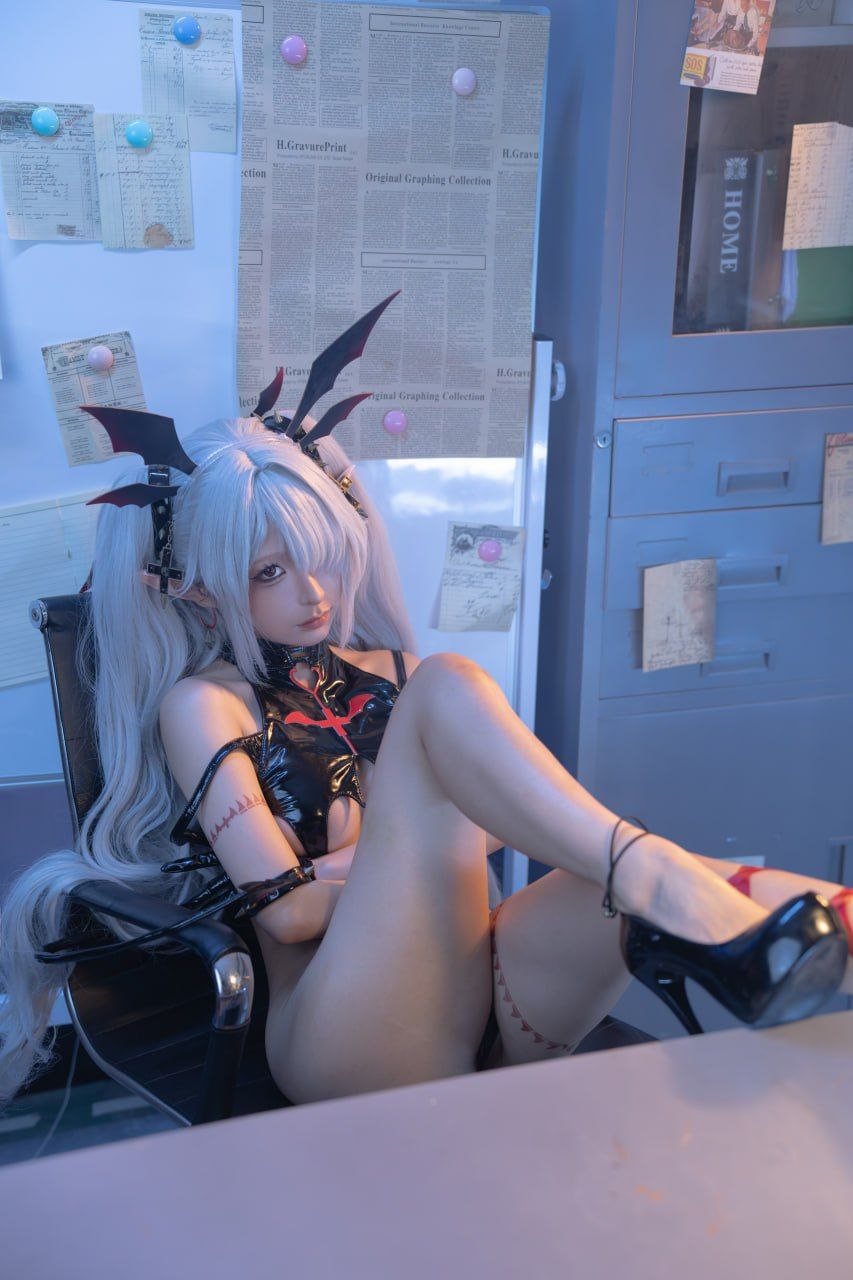 Chun Momo ブルーアーカイブ 銀鏡イオリ コスプレ写真セット