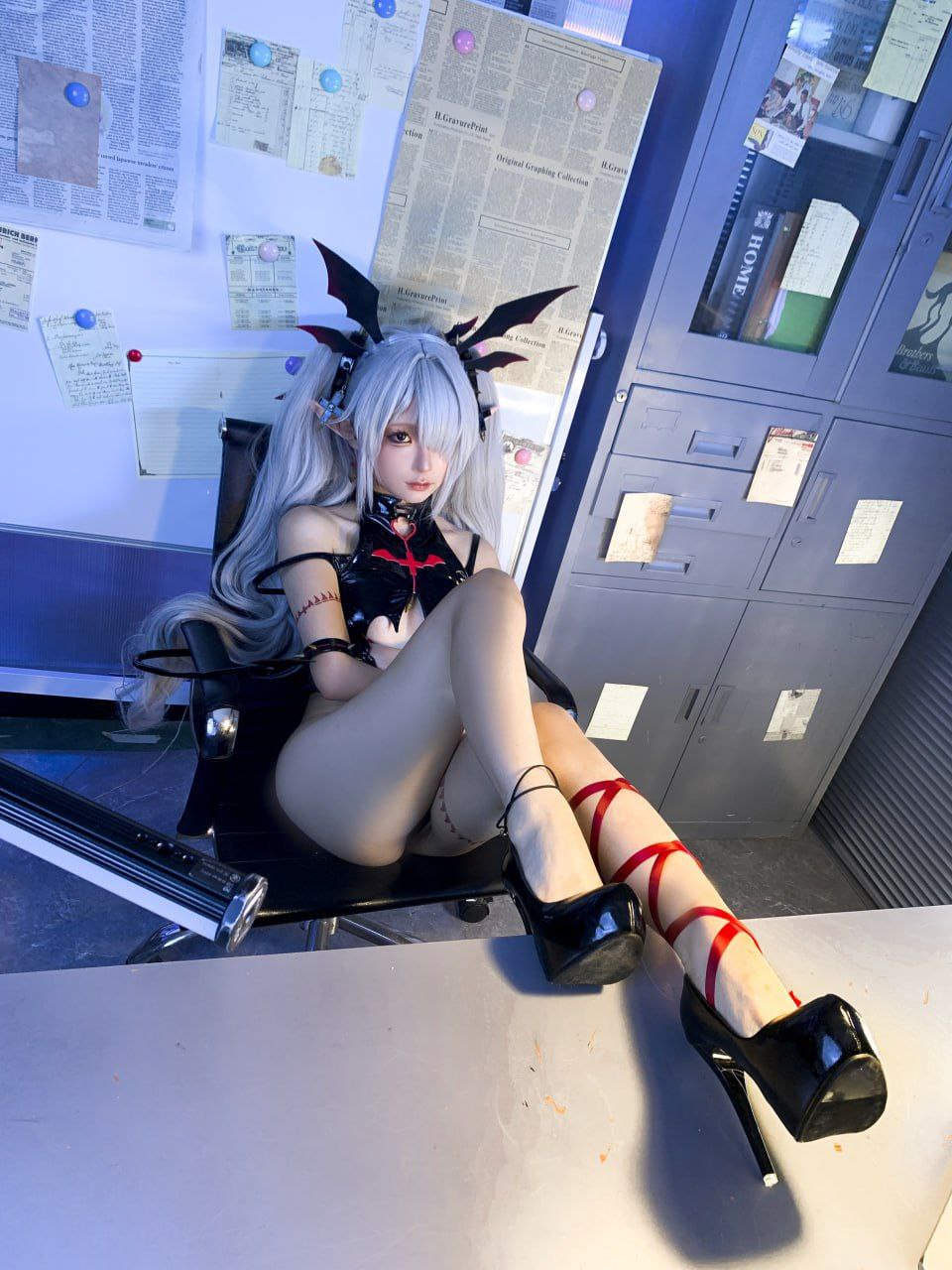蠢沫沫蔚蓝档案银镜伊织 Cosplay