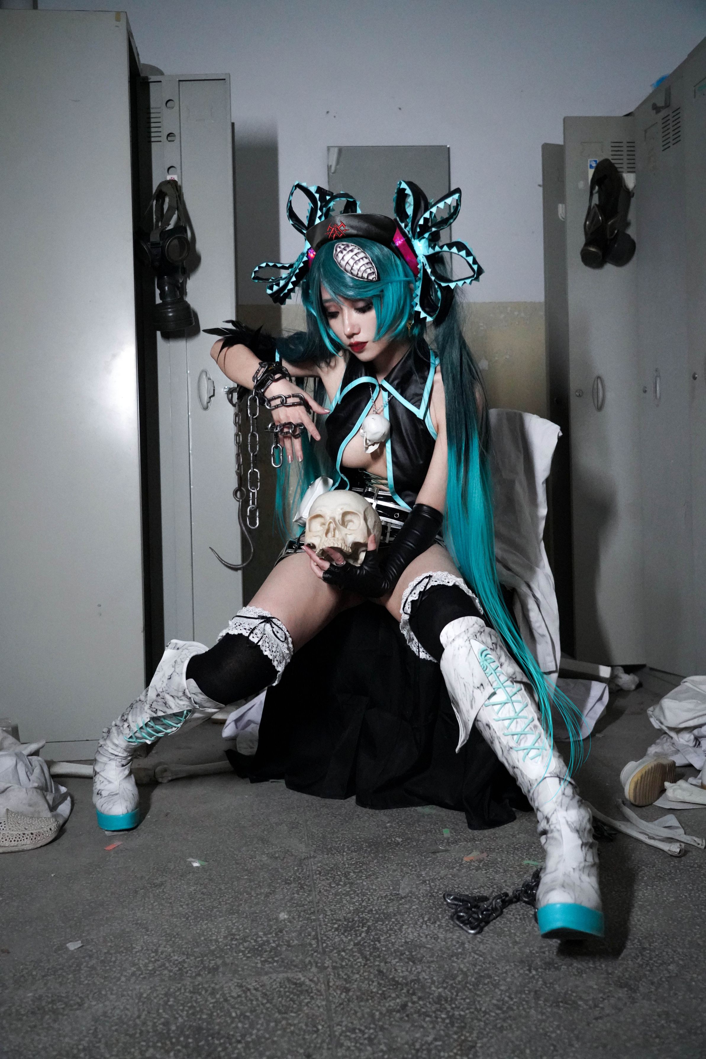 cosplay Giảo Nhục Cơ Walküre - Hài Âm Quân Nhân và Giấy Máy Bay