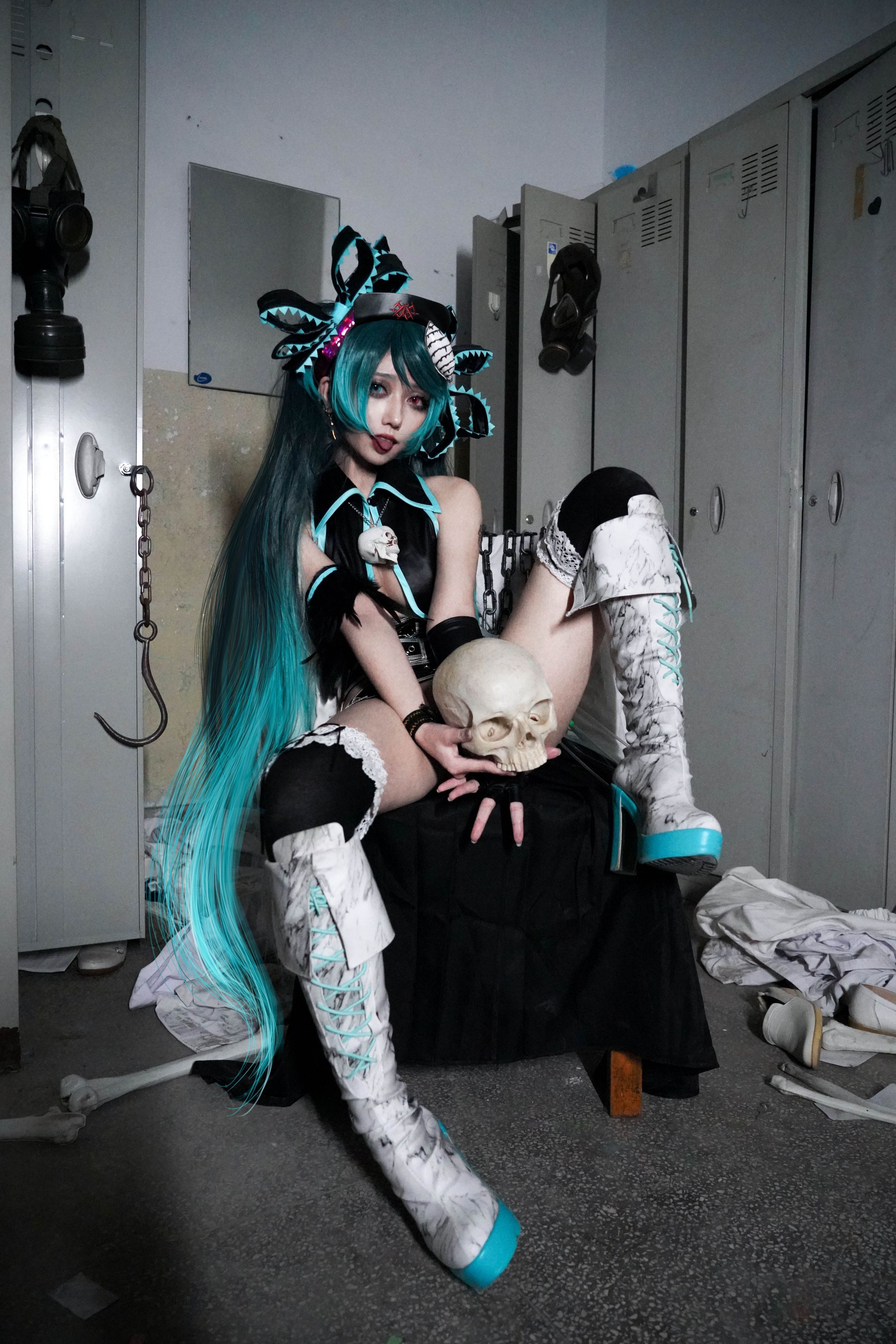 cosplay Giảo Nhục Cơ Walküre - Hài Âm Quân Nhân và Giấy Máy Bay