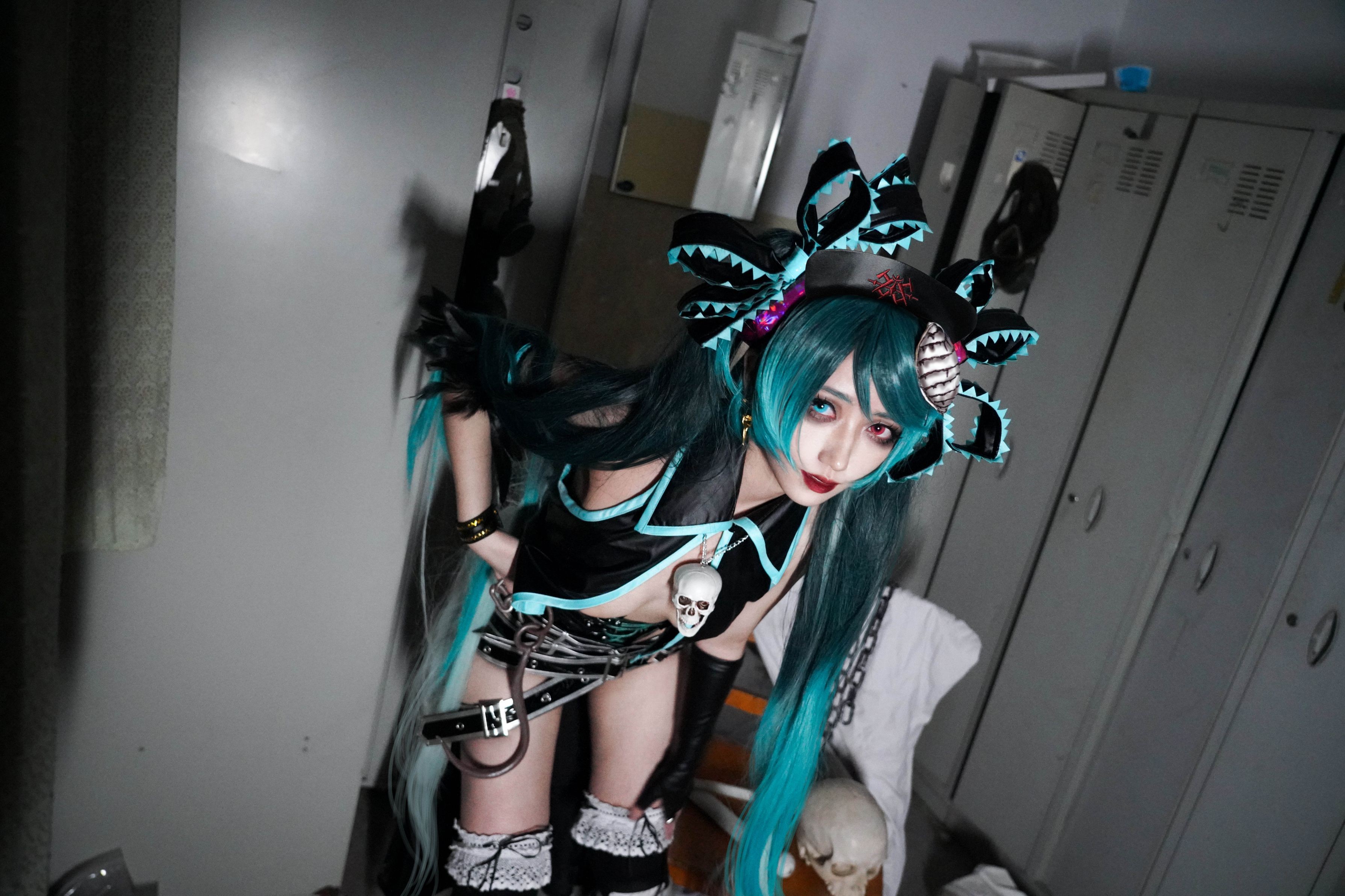 cosplay Giảo Nhục Cơ Walküre - Hài Âm Quân Nhân và Giấy Máy Bay