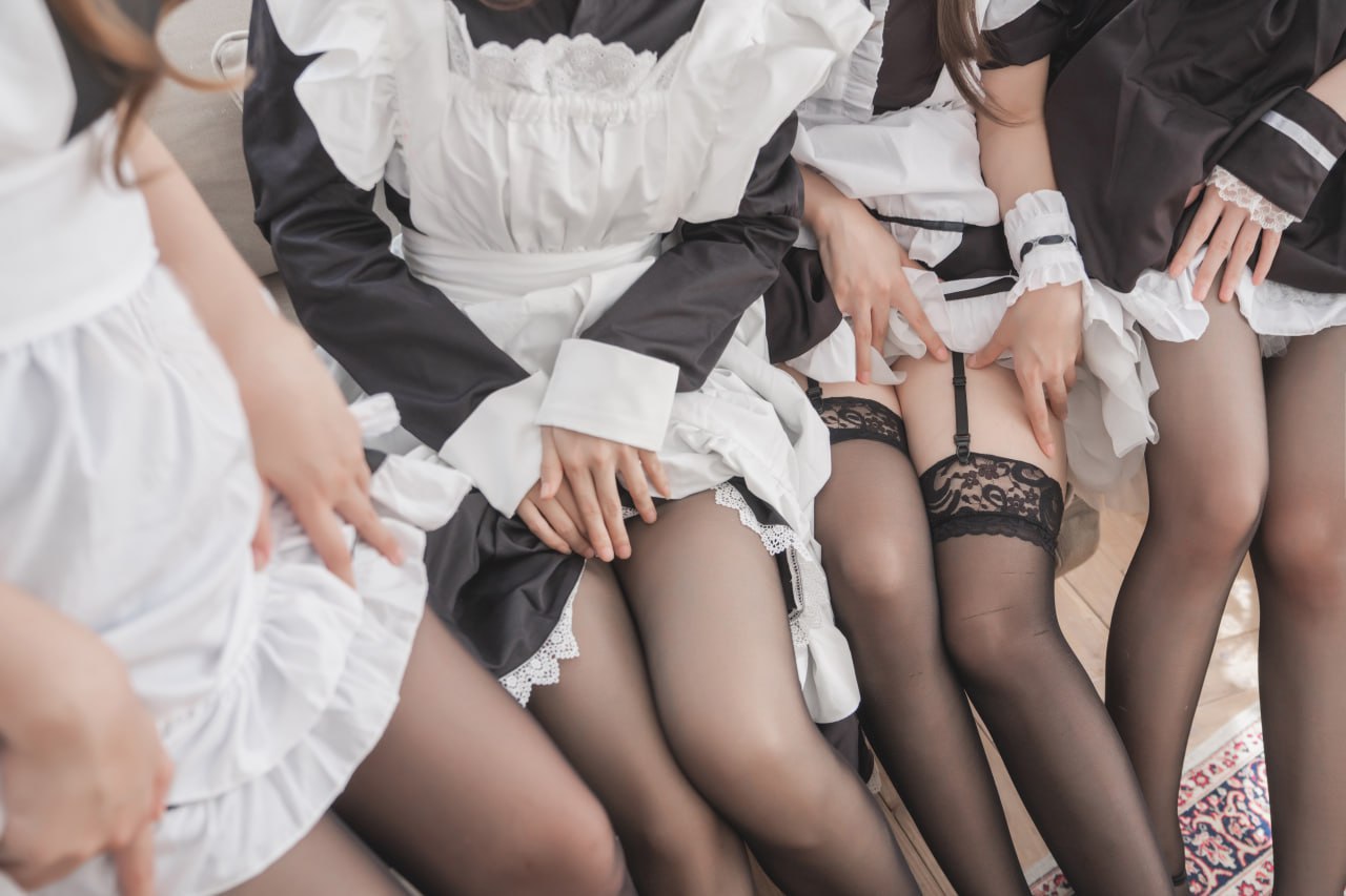 Yoko Takatsuka - Ono no Imoko W - Shirogane Saki - Mae Yu rr - Bốn Người Bạn Gái 176P