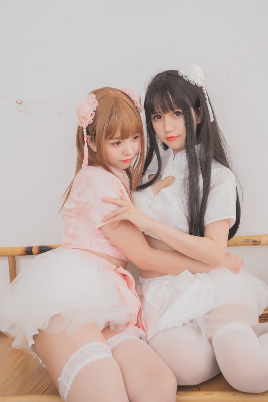 Yoko Takatsuka - Ono no Imoko W - Shirogane Saki - Mae Yu rr - Bốn Người Bạn Gái 176P
