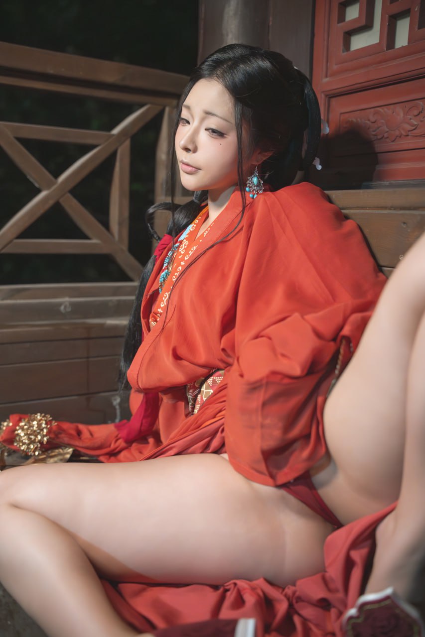 Cosplay Yuuhui - Xiang Zhui Furen 142P1V