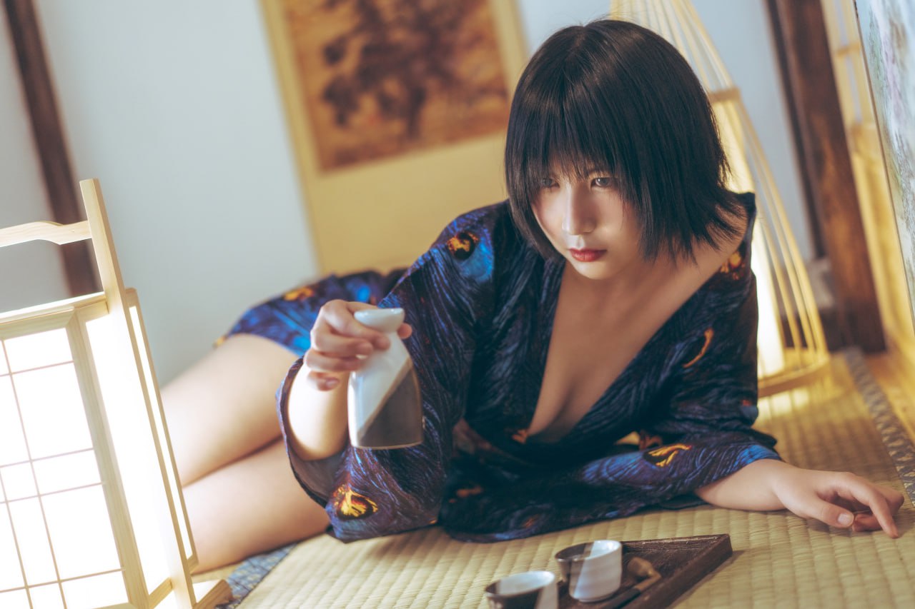 Gou Minh - Áo kimono chim công