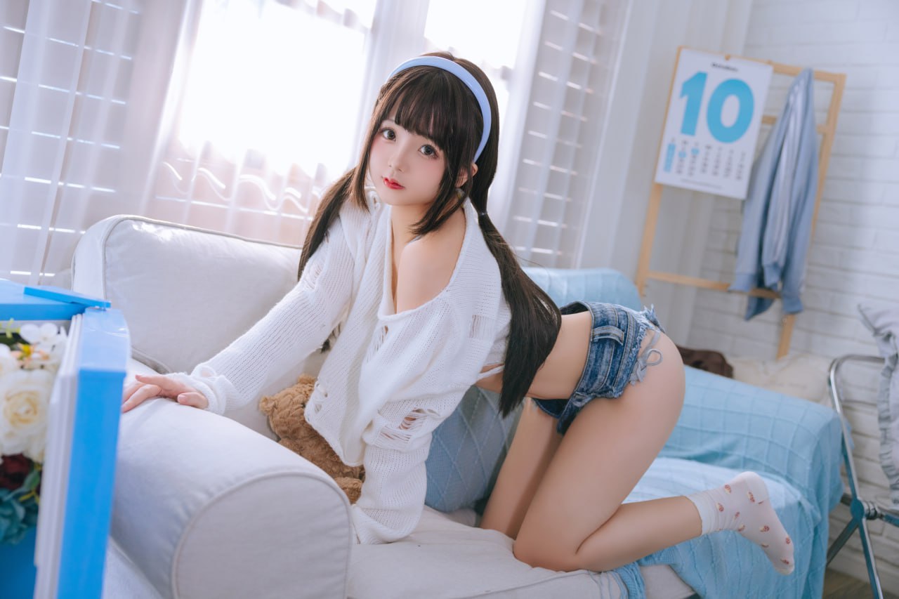 Hinajiao 奶娇日常 Photo Set
