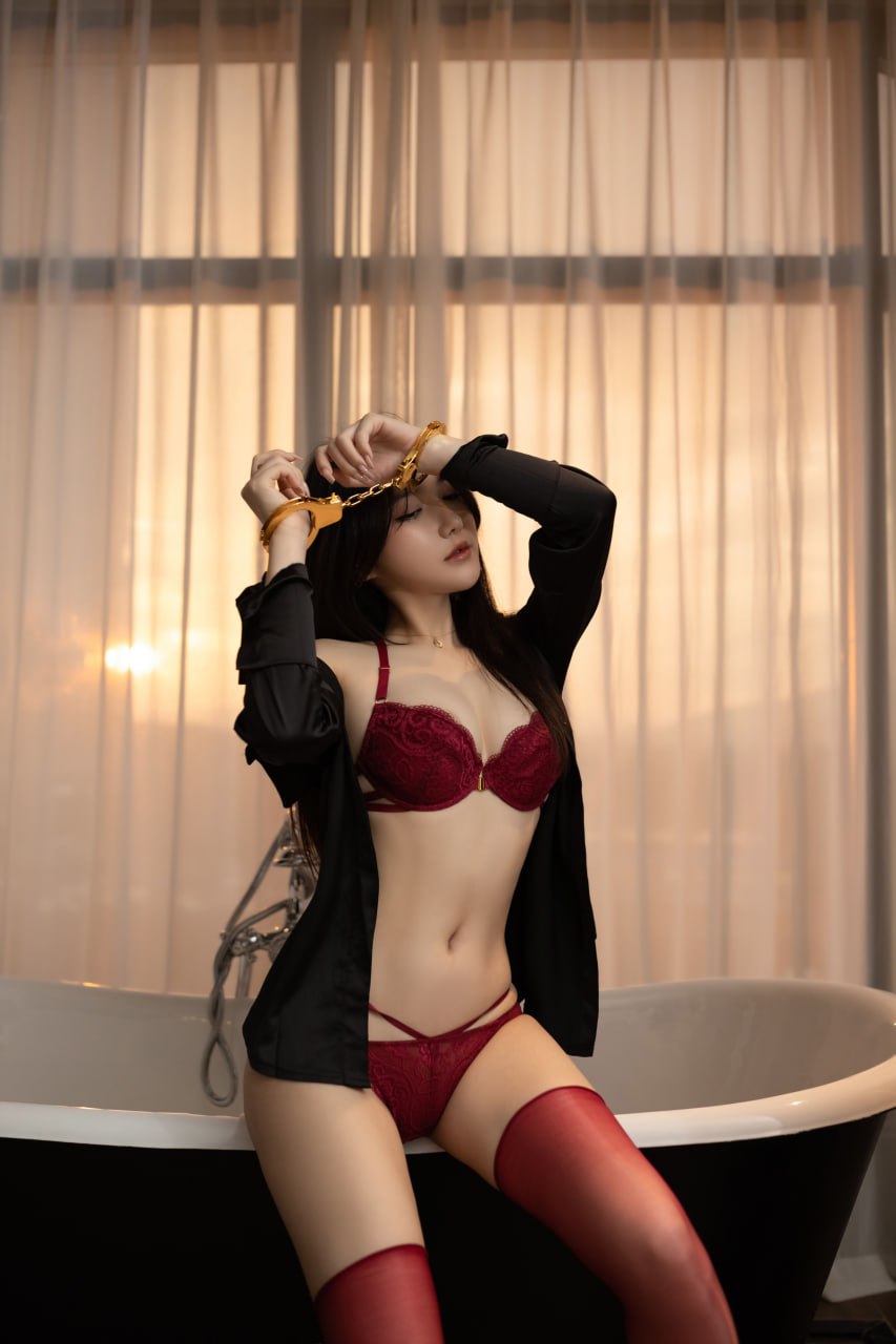 Yuzijiang Fish 魅影之梦2 Photo Set
