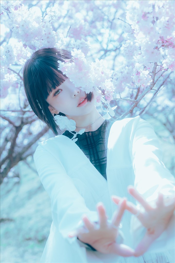 伊莉EE子 - 24年04月訂閱 (3套)113P