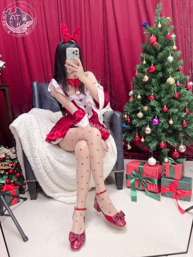 AT Sha Christmas Bunny Contrast Set 157P