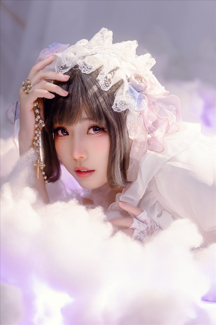 ElyEE子 - Cloudy Dreaming雲朵夢境