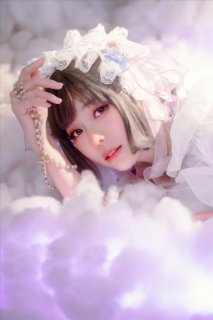 ElyEE子 - Cloudy Dreaming雲朵夢境