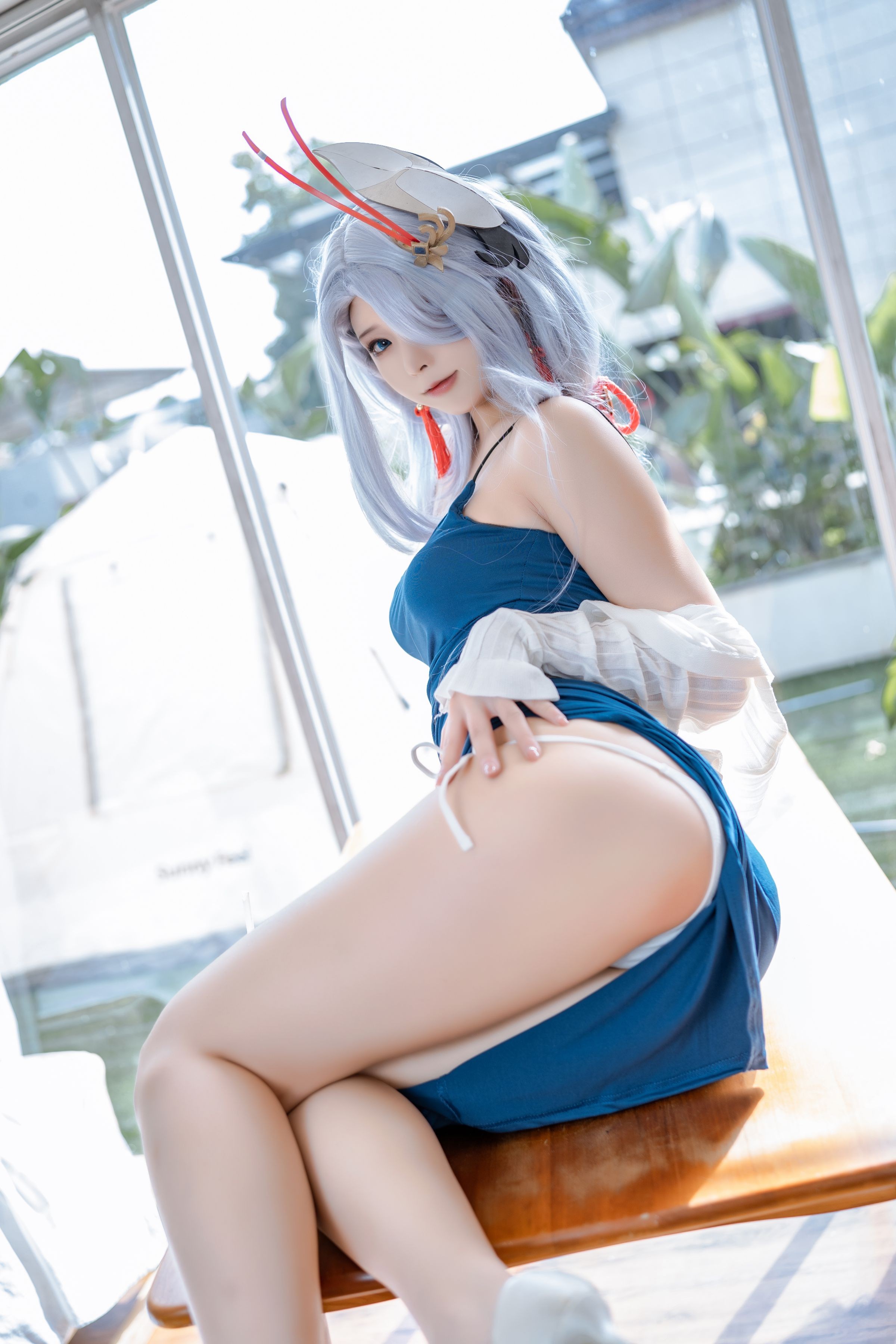 Quan Ran is a bit hungry - Shenhe Doujin Formal Dress 54P