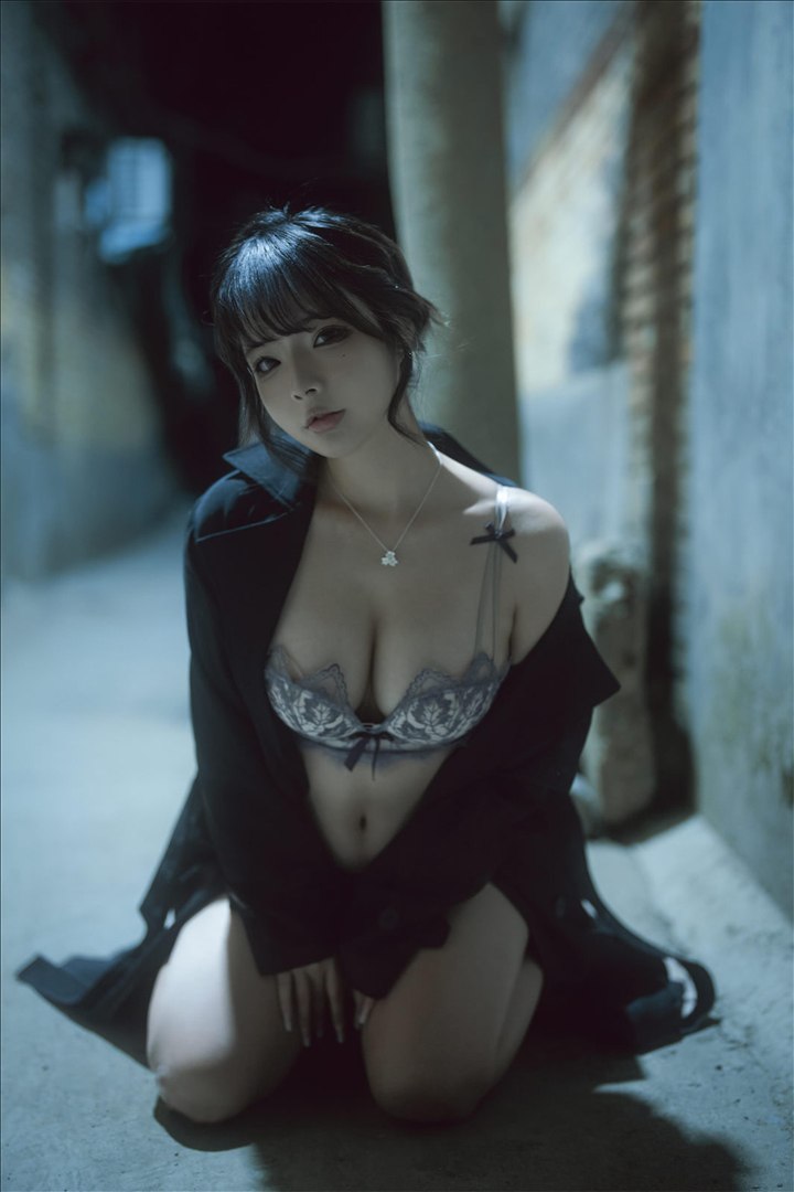 yuuhui玉汇 - 暗巷 129P