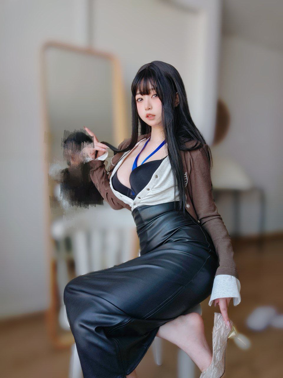 Female Lead K - The Boss's Secret 109P