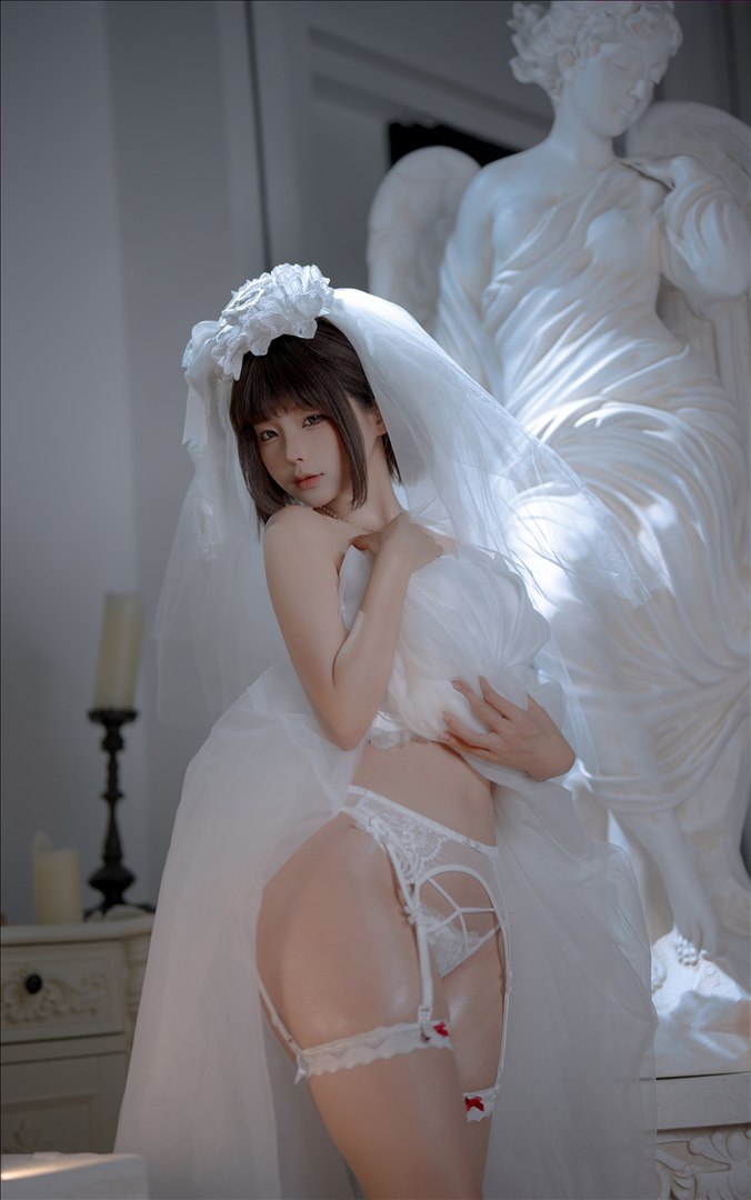 Bo anh Chun Momo Wedding Dress 212P voi tat trang