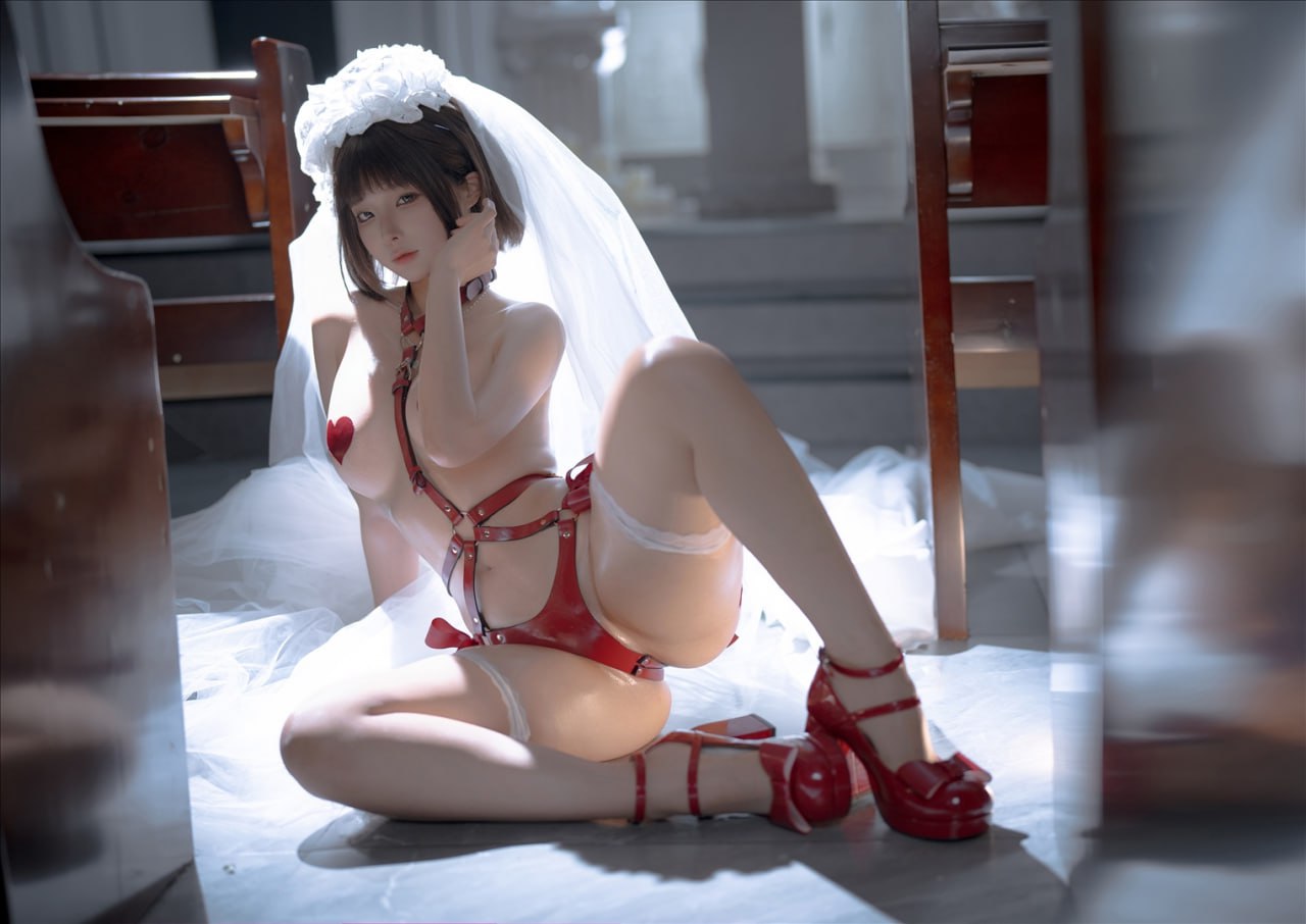 Chun Momo『ウェディングドレス』212P 白ストッキング写真セット