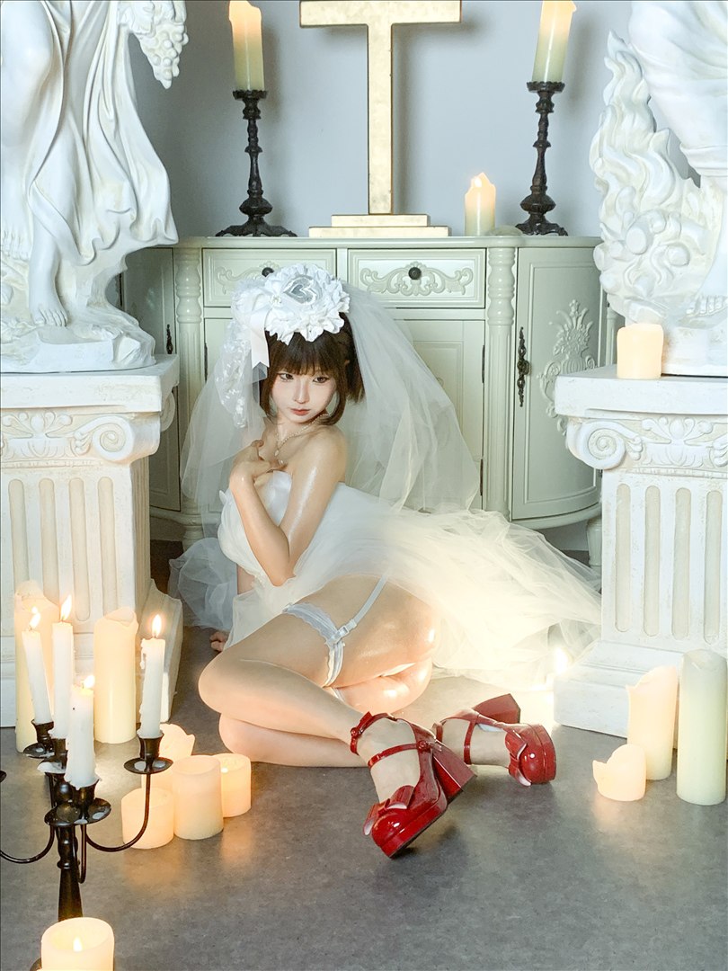 蠢沫沫《婚纱》212P 白丝写真套图