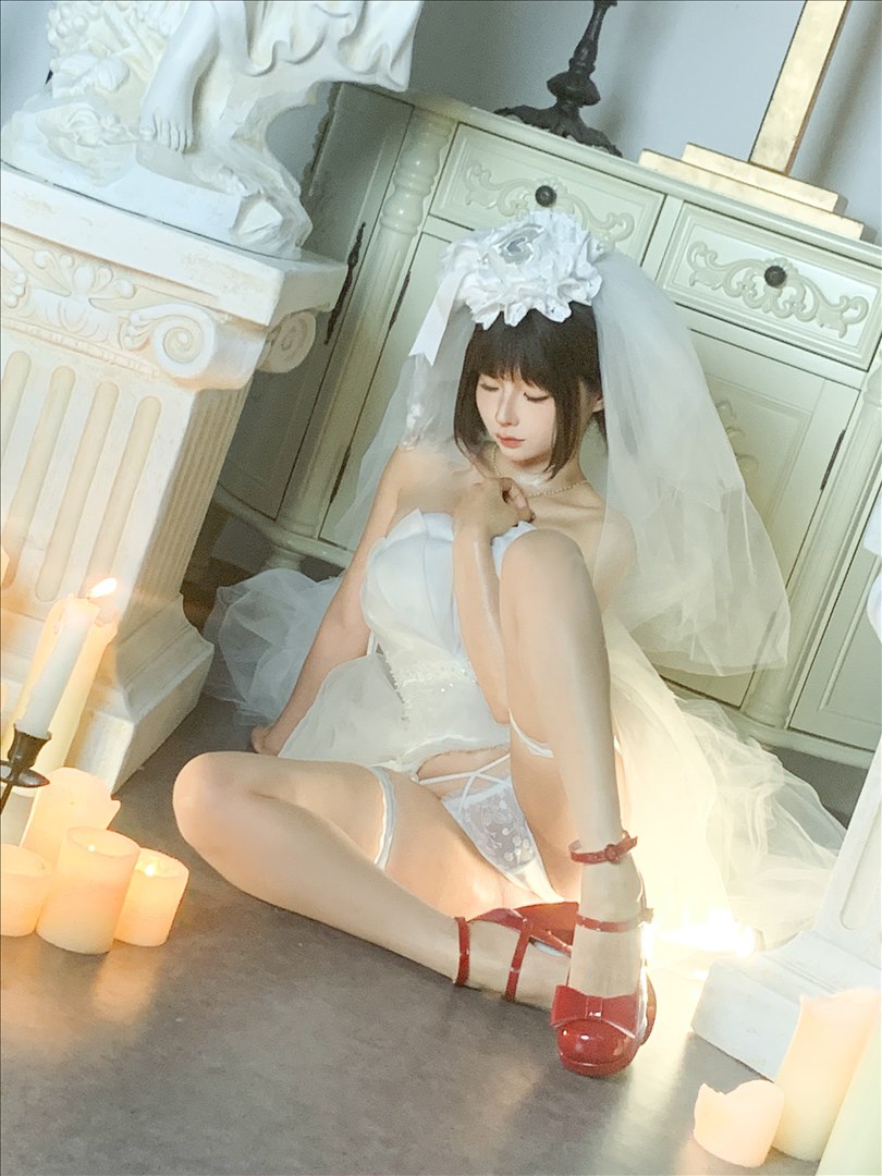 蠢沫沫《婚纱》212P 白丝写真套图