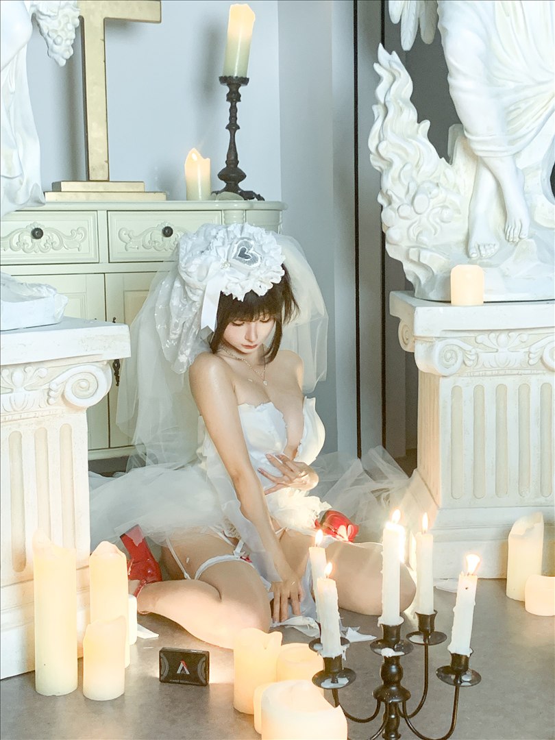 蠢沫沫《婚纱》212P 白丝写真套图