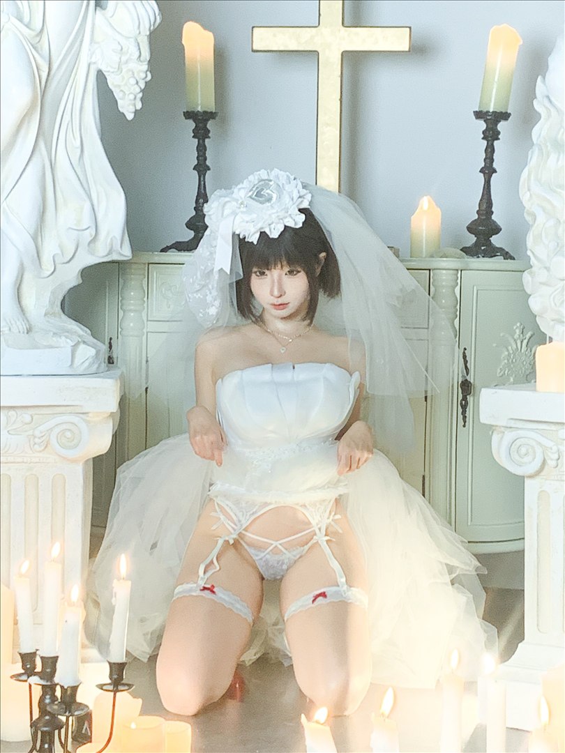 蠢沫沫《婚纱》212P 白丝写真套图