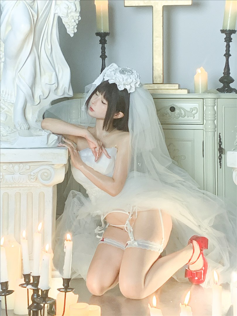 蠢沫沫《婚纱》212P 白丝写真套图