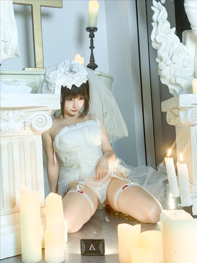 蠢沫沫《婚纱》212P 白丝写真套图