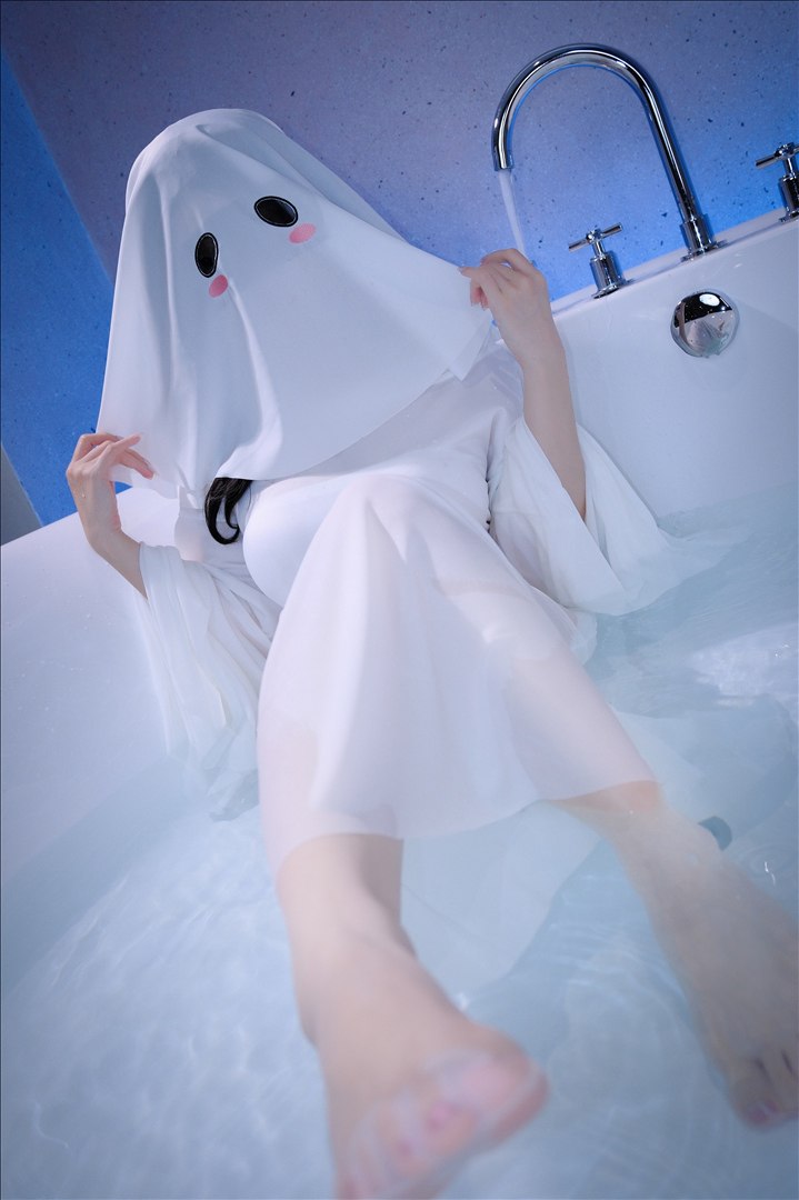 Miko-chan - Hồn ma 43P