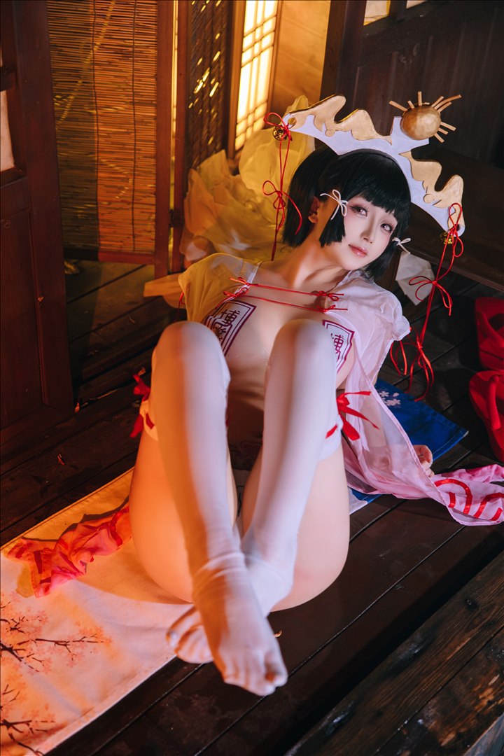Ri Nai Jiao - Shining Night Shrine Maiden 130P1V