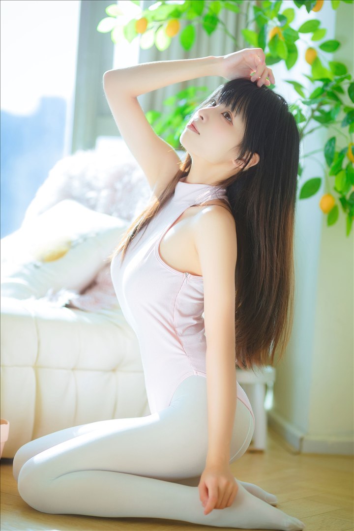 三無人型 - 白絲桃子 60P