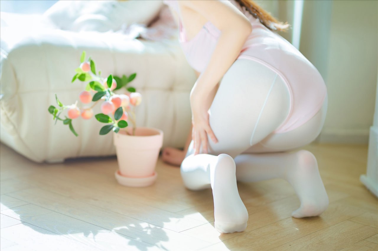 三無人型 - 白絲桃子 60P