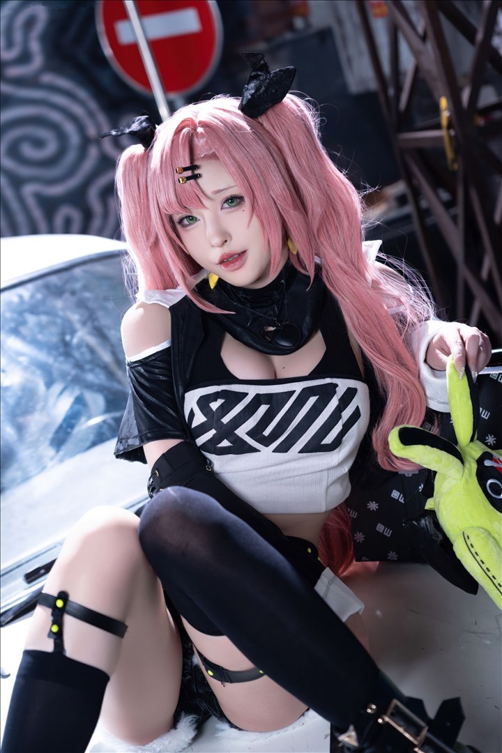 Shimizu Yuno - Zenless Zone Zero Nicole