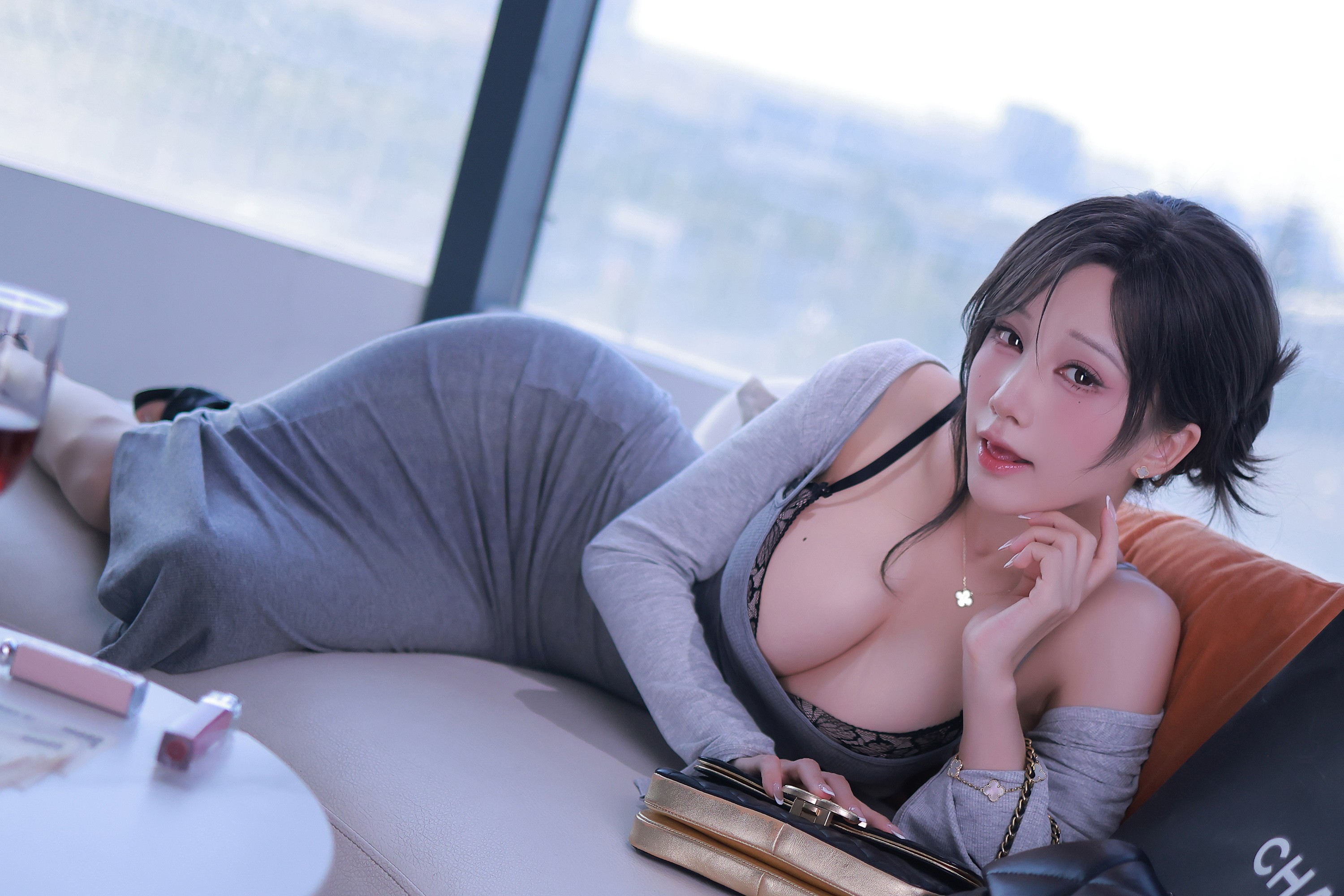 Bo anh rieng tu Mizumiao Aqua Cheongdam-dong Stepmom