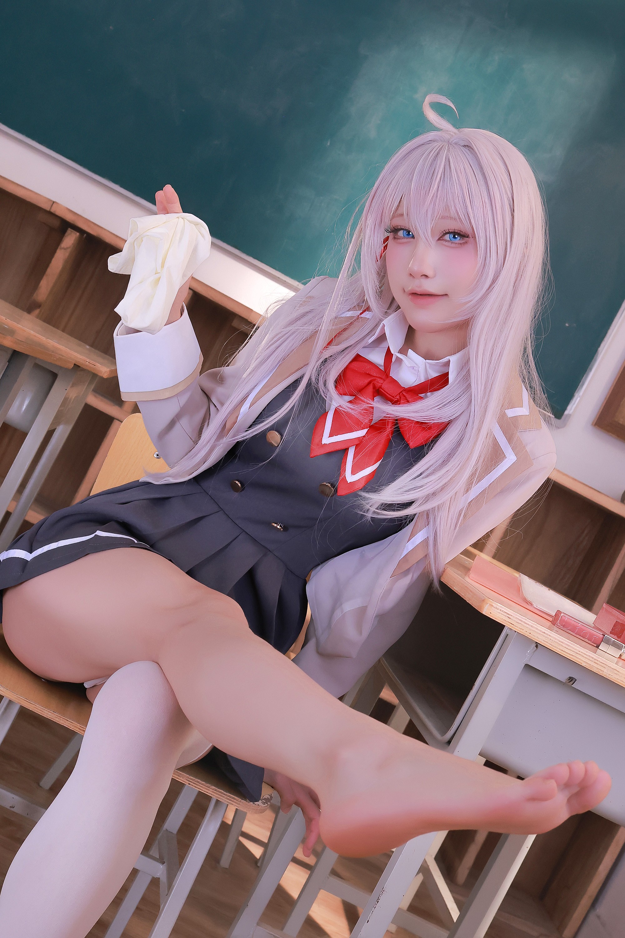 水淼Aqua《艾莉同學》教室Cosplay寫真套圖
