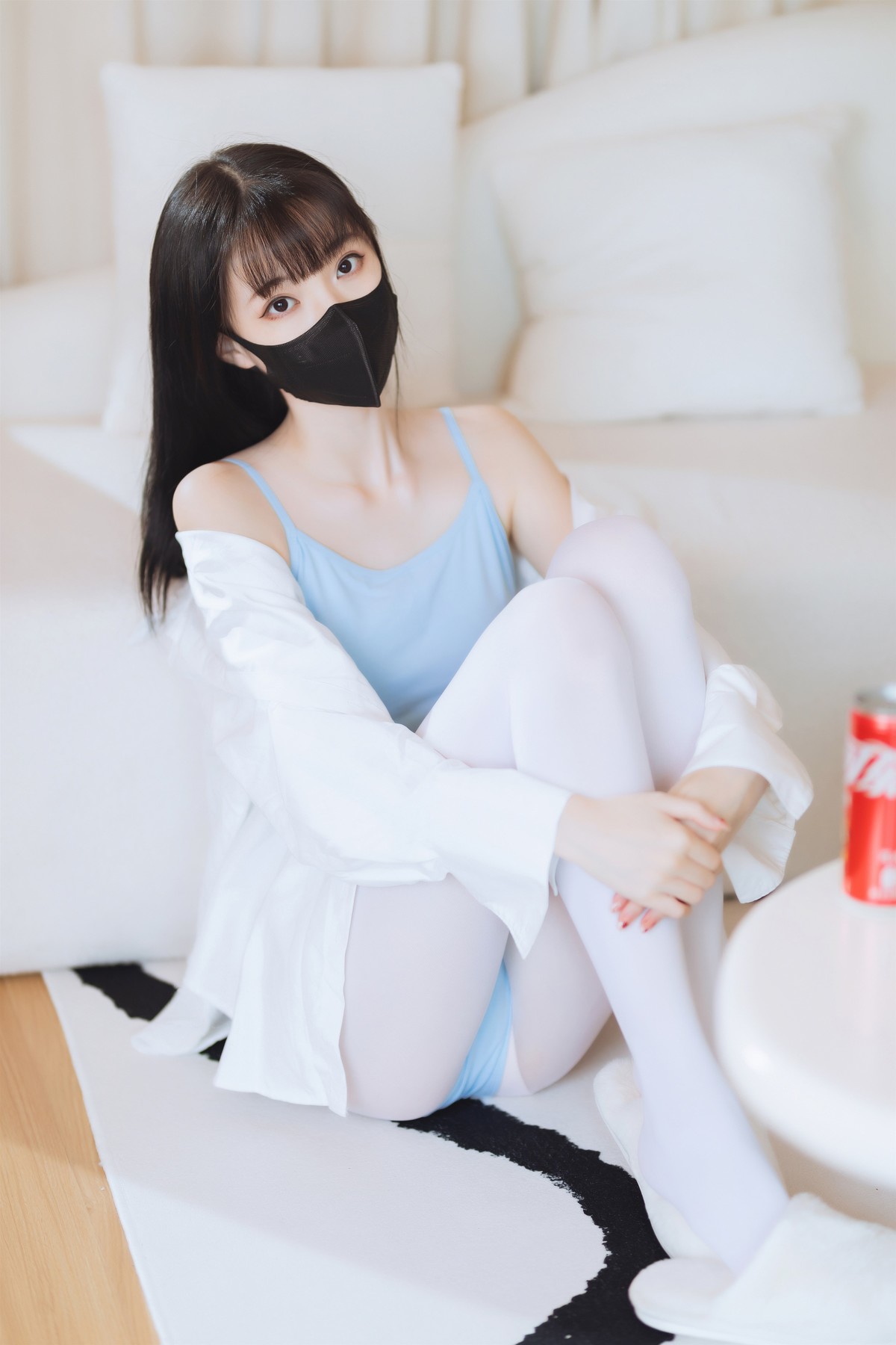 Xu Lan - Blue Ballet