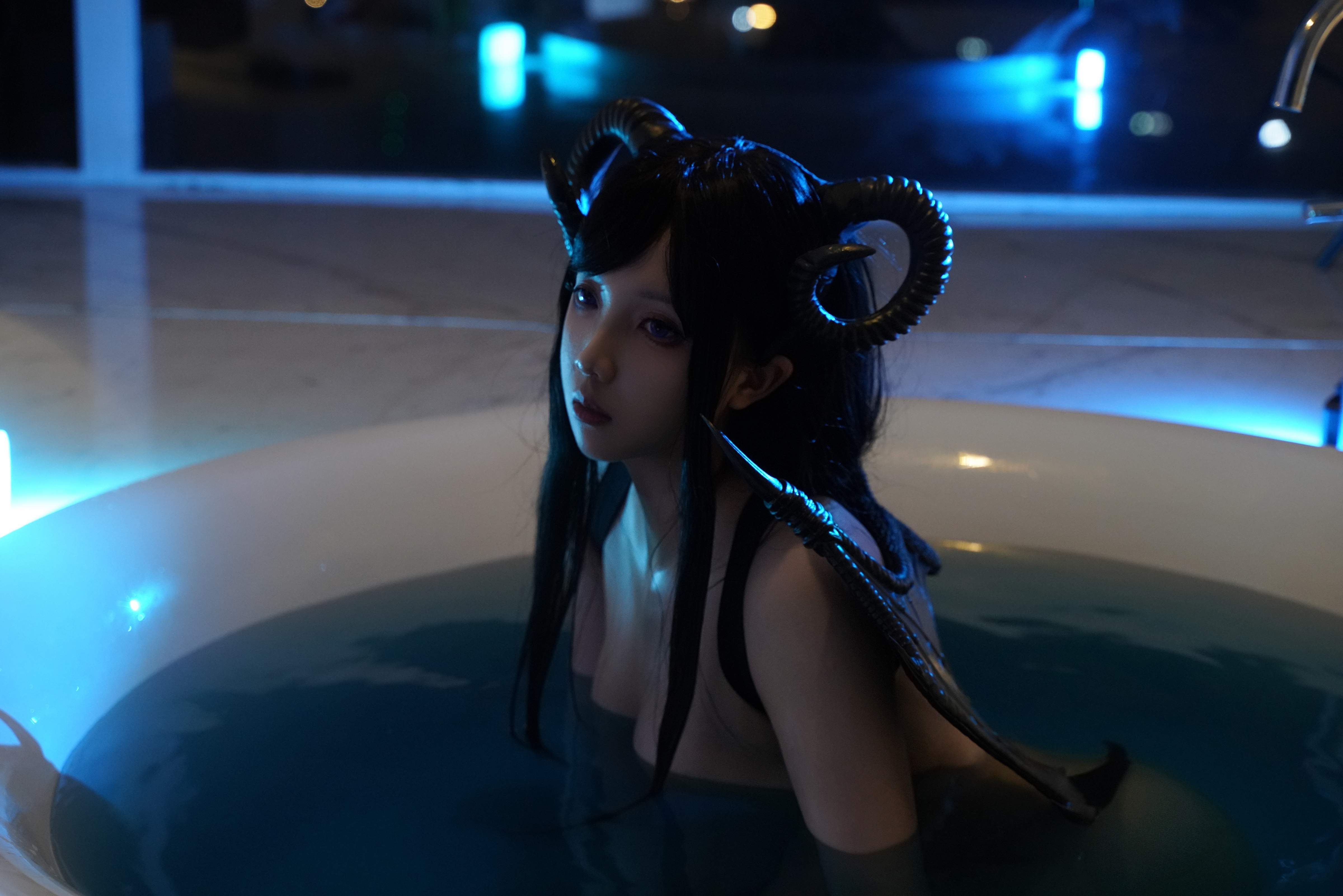 小和甜酒 - 浴缸 恶魔 41P