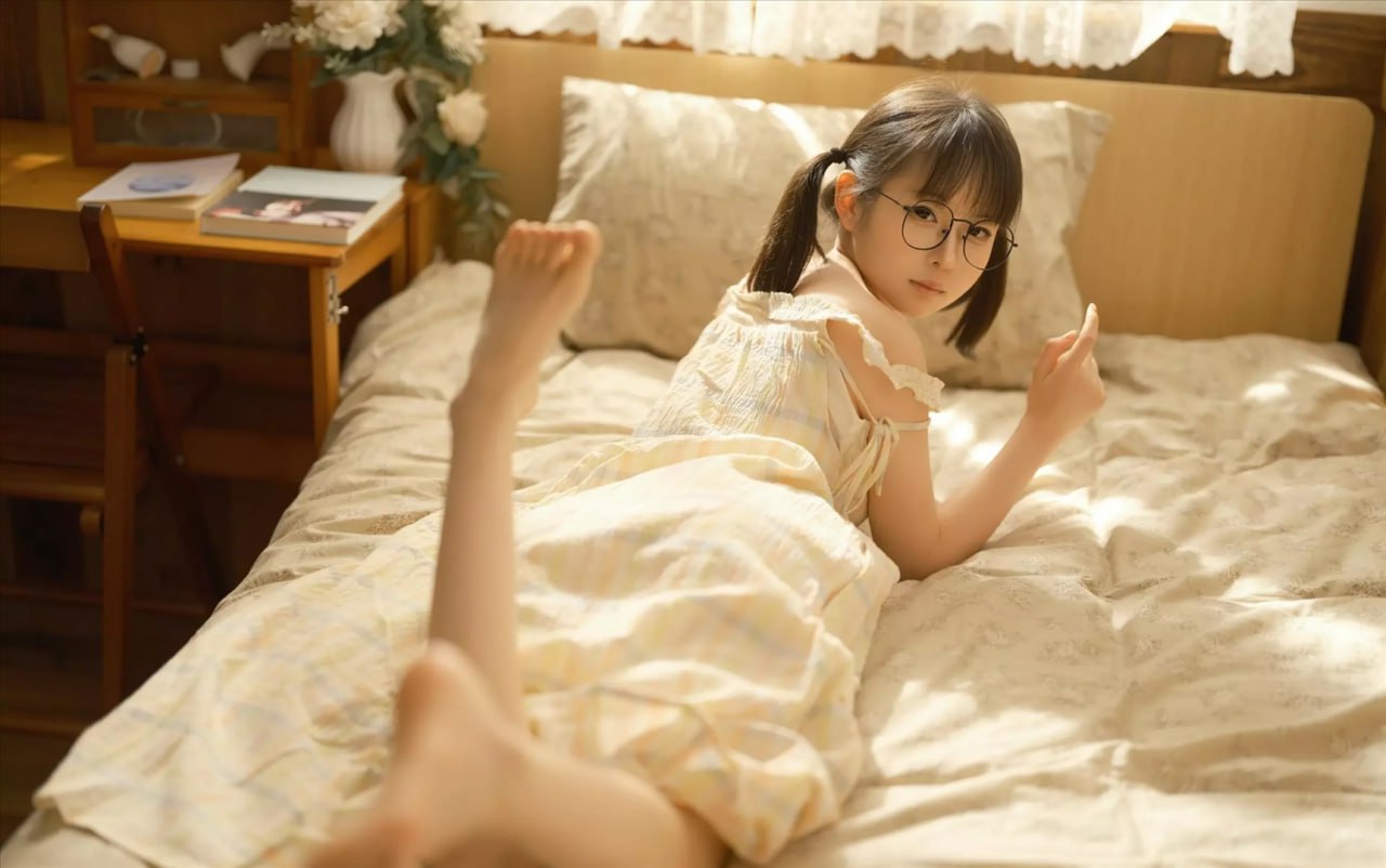幼水鈴衣 - 朝覚 64P