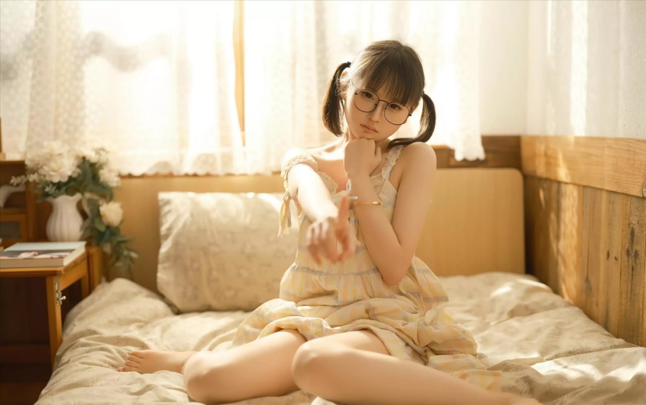 幼水鈴衣 - 朝覚 64P