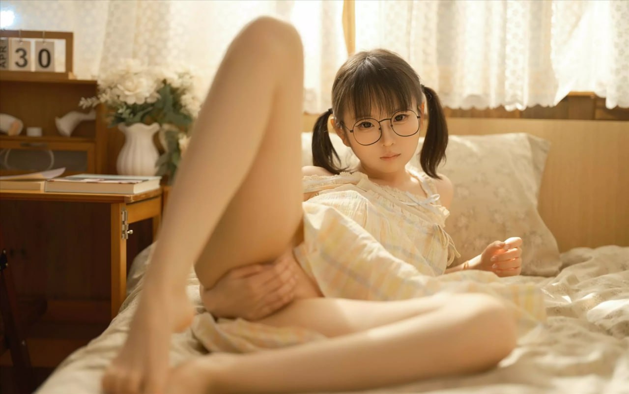 幼水鈴衣 - 朝覚 64P