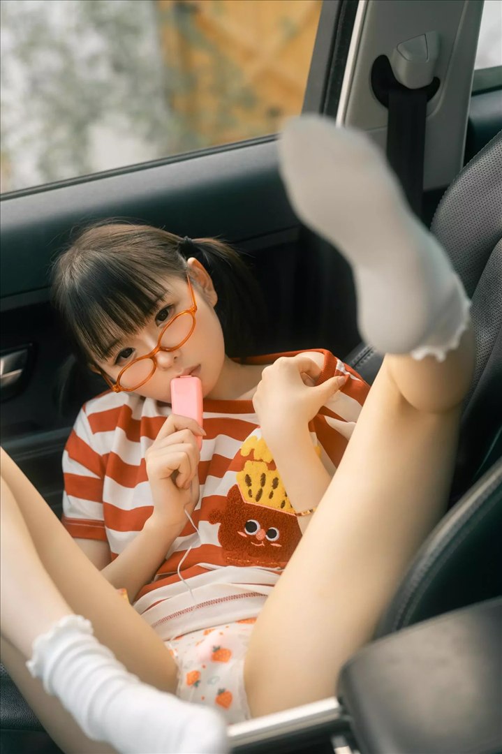 幼水鈴衣-週末郊遊 62P
