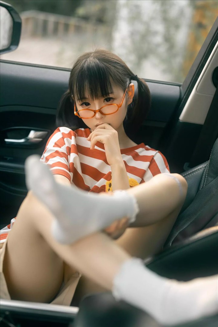 幼水铃衣-周末郊游 62P
