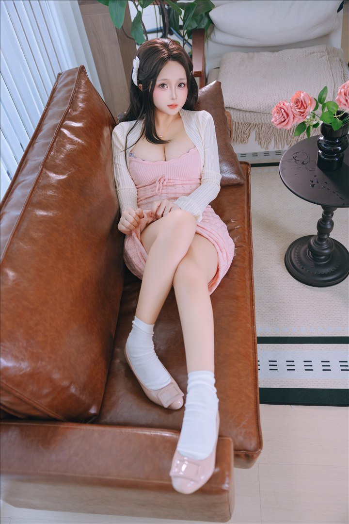 Ri Nai Jiao - Piano Teacher 215P